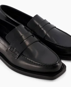 Instappers^Closed Loafer Zwart