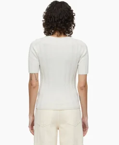 T-Shirts & Tops^Closed Top Crew Neck Short Sleeve Ecru
