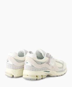 Sneakers^New Balance Sneaker 2002 Off White
